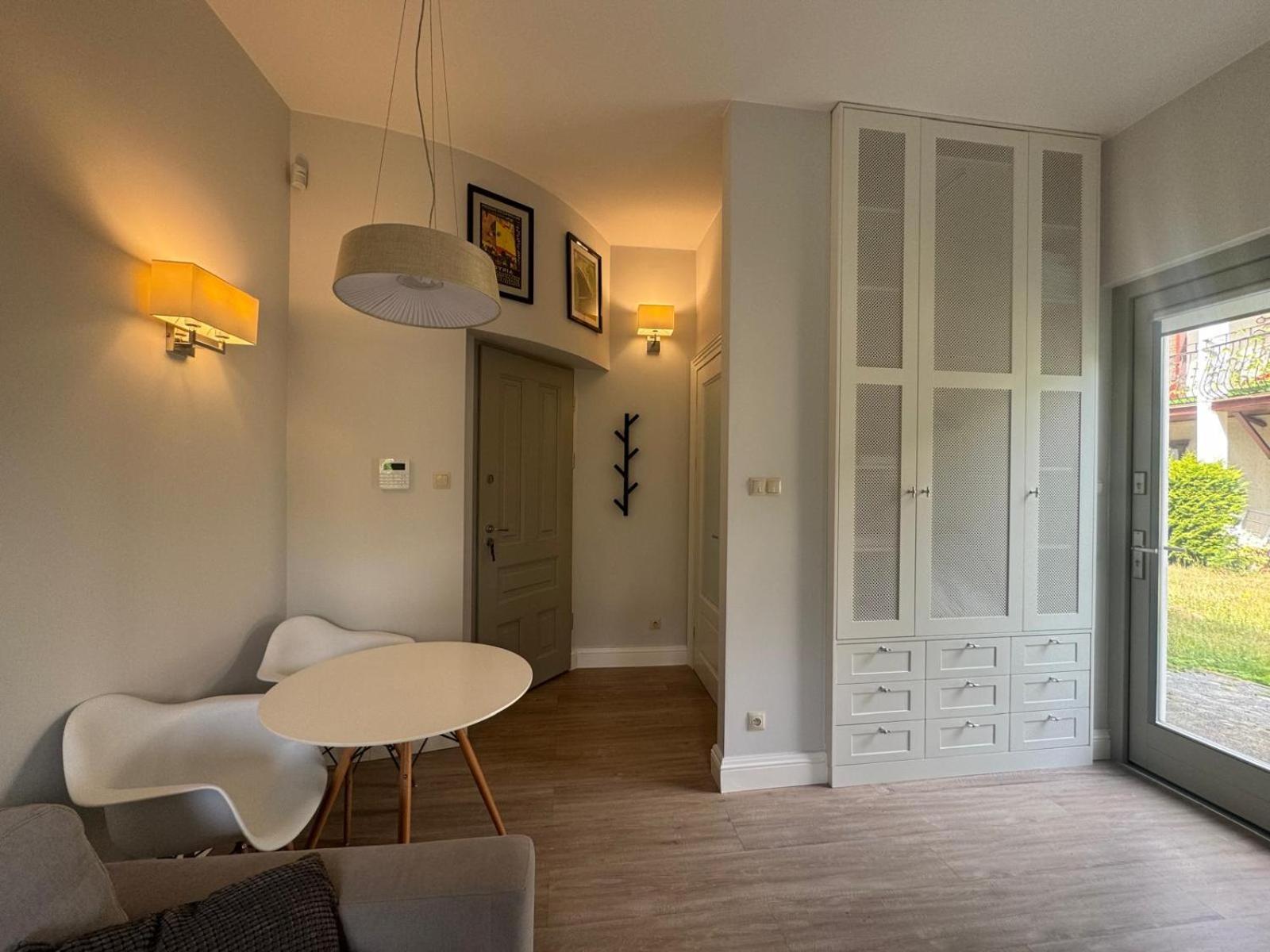 Zen Apartment